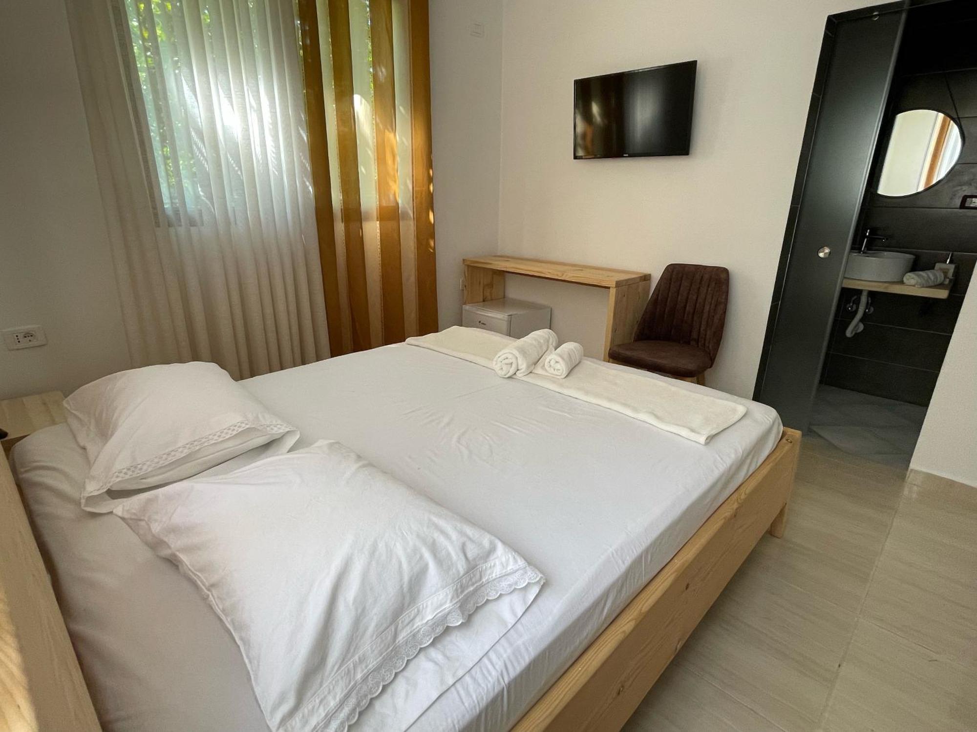 Xho'S Forest Guest House เบราท ห้อง รูปภาพ
